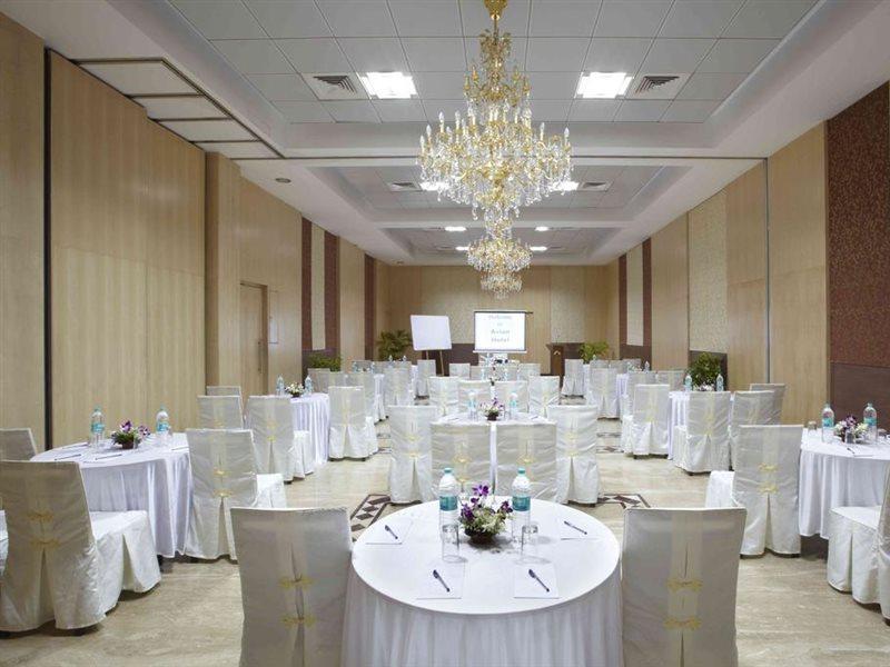 Avion Hotel Mumbai Exterior photo