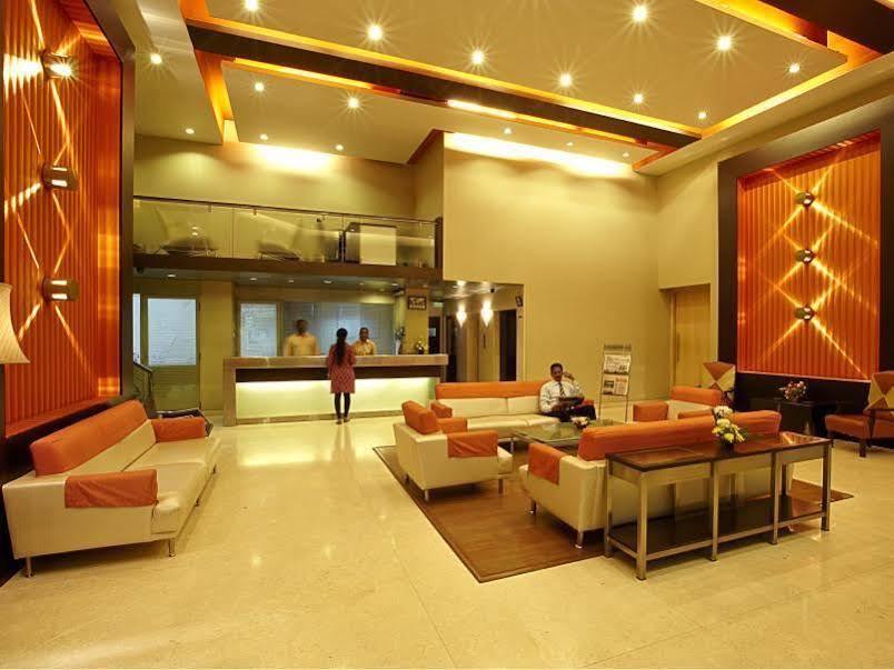 Avion Hotel Mumbai Exterior photo